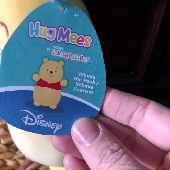 Squishmallows: Hug Mees: Disney Winnie the Pooh - Picture 5 of 6